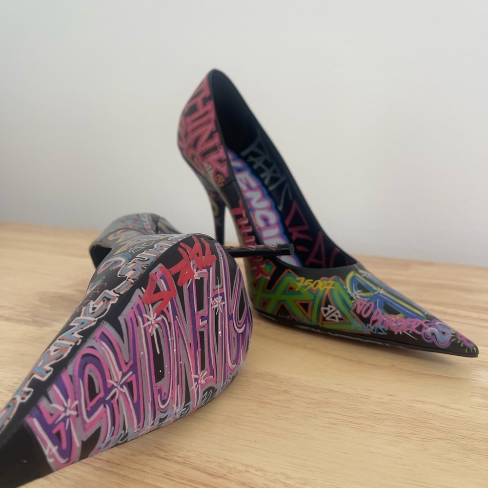 Balenciaga graffiti pumps